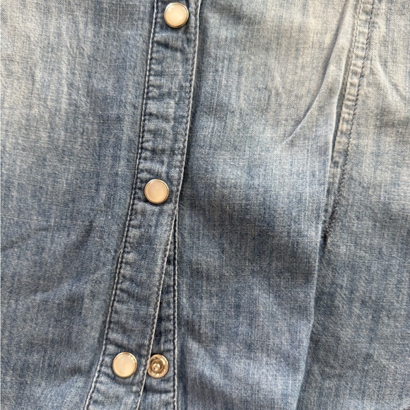 Jessica Simpson Blue Denim Blouse M - Picture 5 of 6